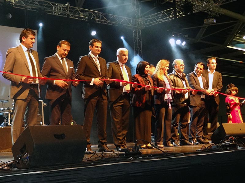 Cultifest 2015 feestelijk geopend