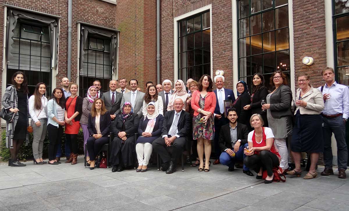 Universiteit Leiden trots op Asiye Gedik en Nejla Bekdur
