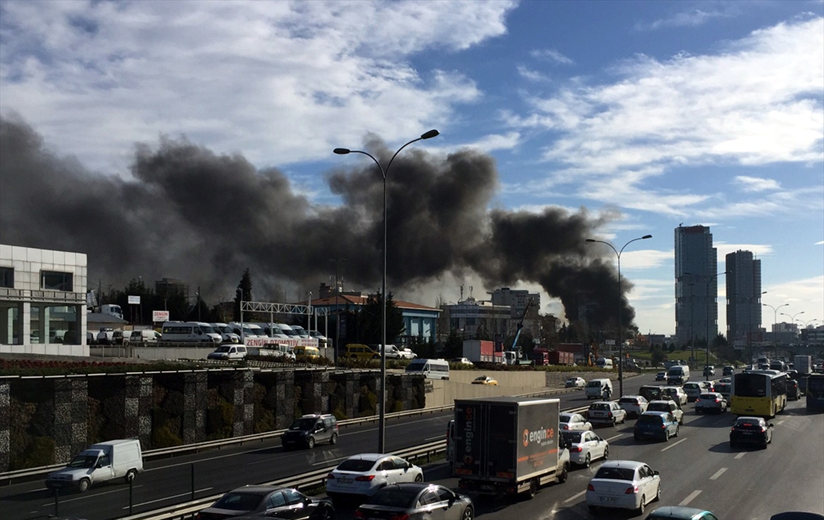 Doden bij terreuraanslag in Istanbul