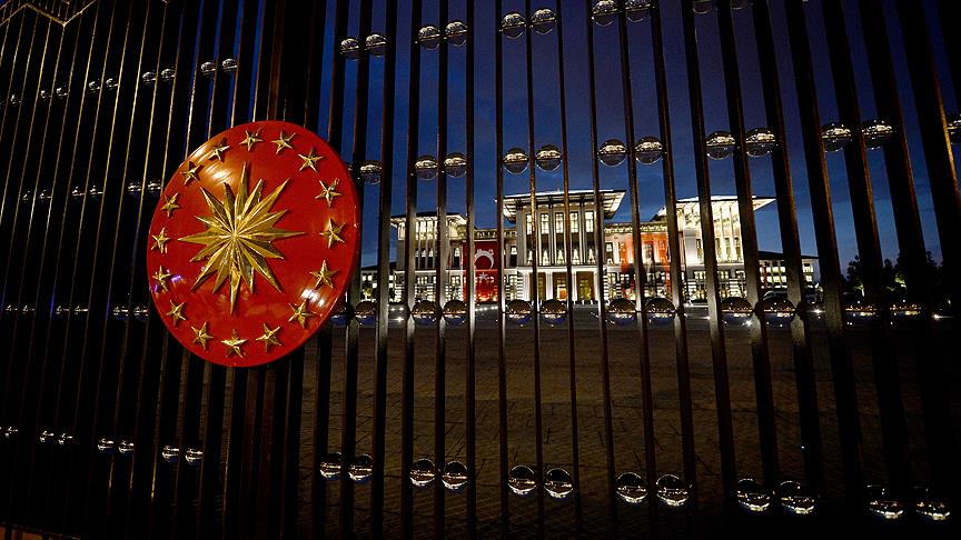 Turkije woedend: ‘Media moet eerlijk zijn over voorbeeld Erdogan van Hitlers Duitsland’