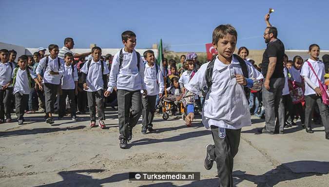 trots-en-vreugde-turkse-gemeente-tovert-school-in-syrie-om-tot-modern-college-4