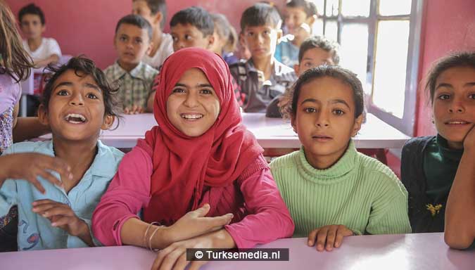 trots-en-vreugde-turkse-gemeente-tovert-school-in-syrie-om-tot-modern-college