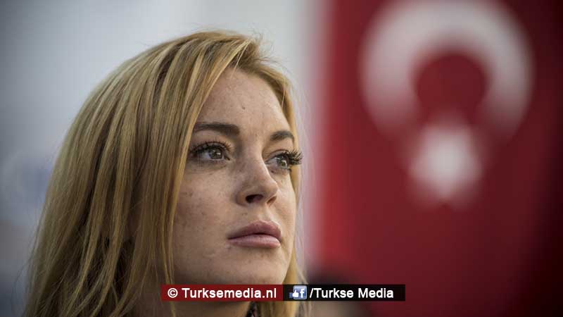 Hollywoodster Lindsay Lohan eens met Erdogan, beeld over Turkije oneerlijk (foto’s)