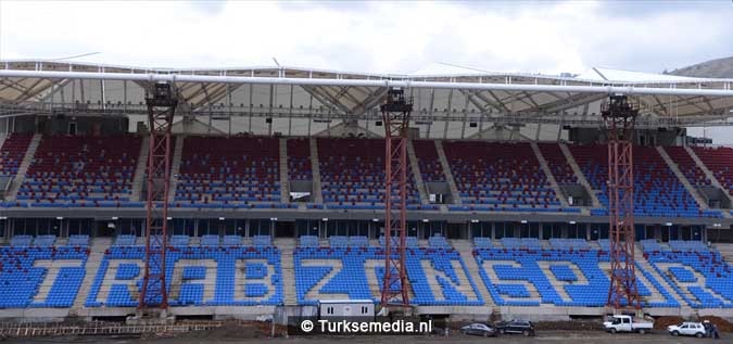 stadion-trabzon-met-uniek-dak-bijna-afgerond-fotos-2