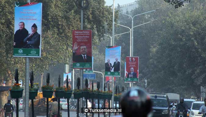 turkije-erg-hartelijk-ontvangen-door-pakistan-broederlanden-fotogalerij-13