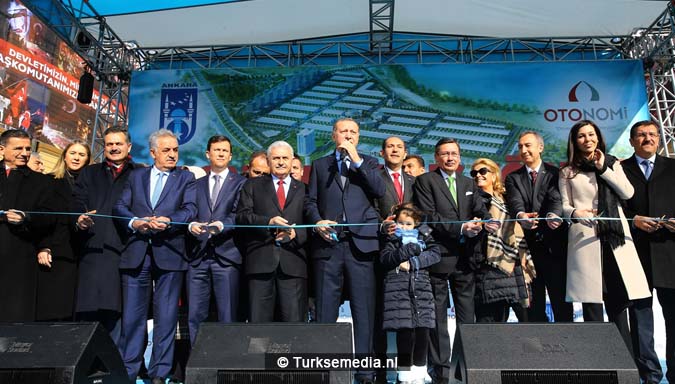 turkije-opent-grootste-autocentrum-van-europa-2