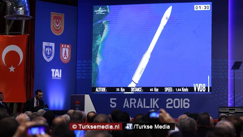 Turkije schiet militaire satelliet de ruimte in