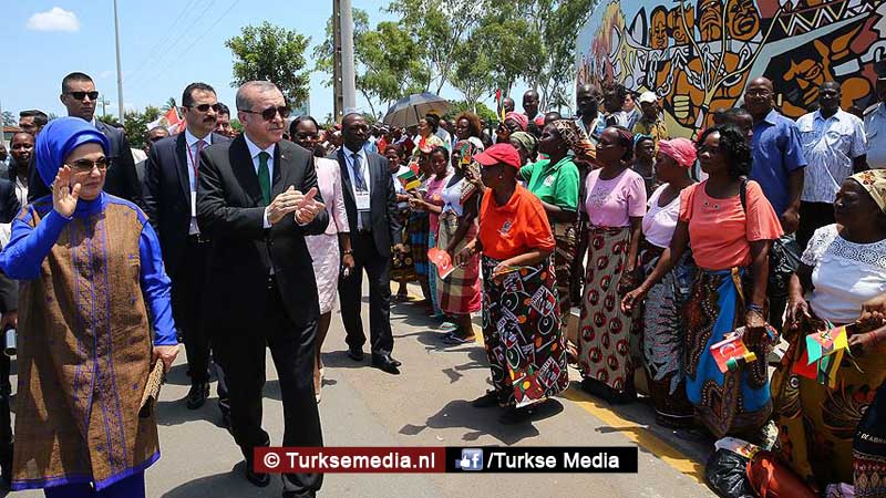 Erdogan enige Turkse leider die 23 Afrikaanse landen bezoekt
