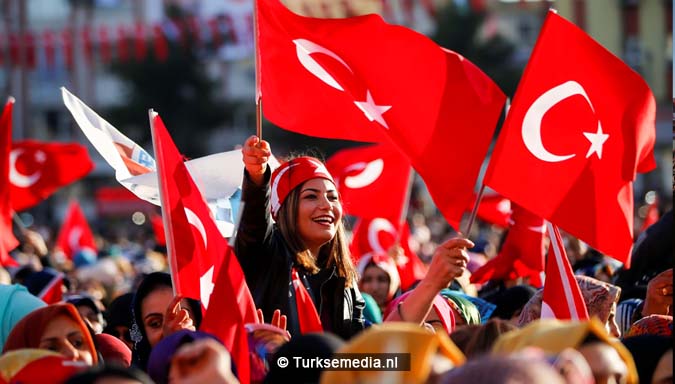 erdogan-tegen-aanvallende-duistere-machten-verstop-je-niet-vecht-als-een-man-2