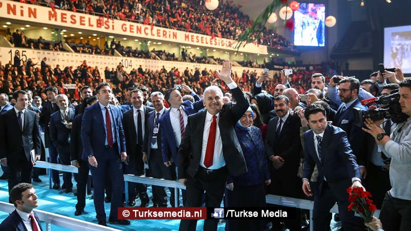 Turkse premier: Nieuw systeem betekent einde terreur