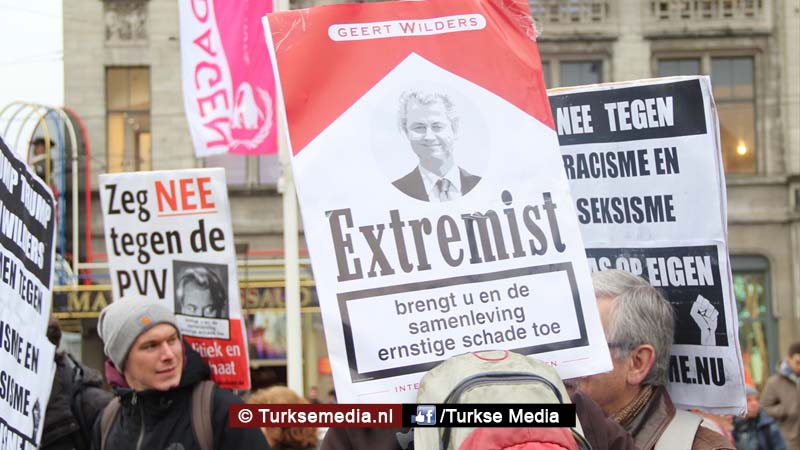 Turkije legt uit waarom het Europa beticht van fascisme en nazipraktijken