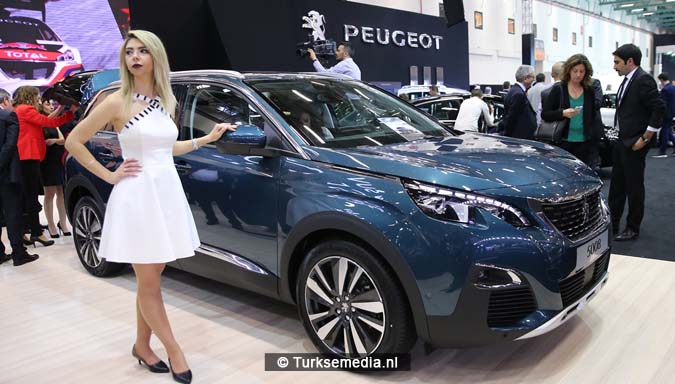 Istanbul krijgt nieuwste auto’s over de vloer tijdens Autoshow 201717