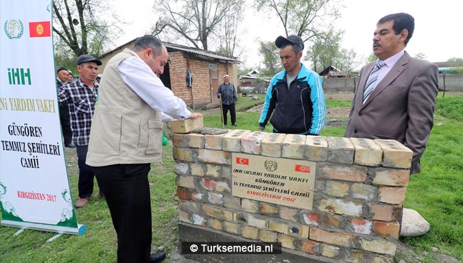 Turken starten bouw drie moskeeën in Centraal-Azië2