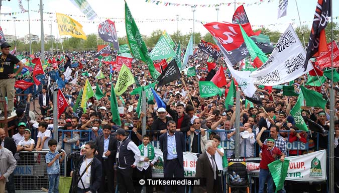 Turkse Koerden massaal bijeen voor herdenking profeet (exclusieve fotogalerij)10