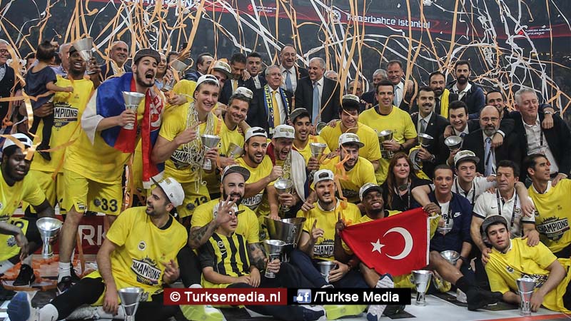 Griekse sportmedia over Turkse zege Euroleague: ‘Niet huilen Olympiakos’
