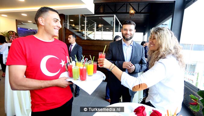 Palestina ziet eerste Turkse restaurant openen ondanks tegenwerking6