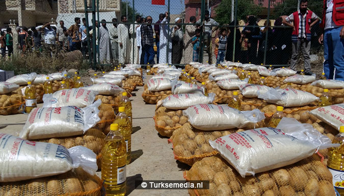 Turken arriveren in Mosul Ramadanhulp aan Irakezen (foto’s)2