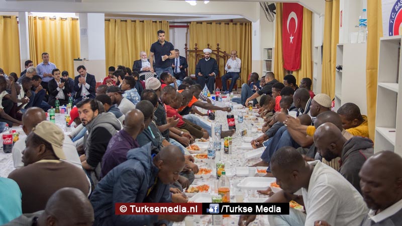 Turkije geeft iftar aan Afrikaanse moslims in Brazilië