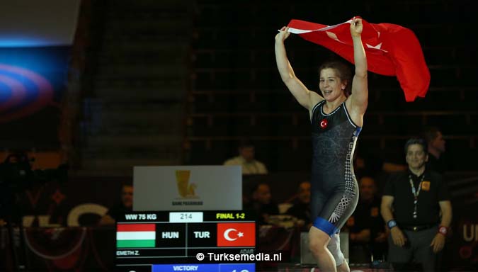 Tweede goud voor Turkije tijdens EK worstelen2