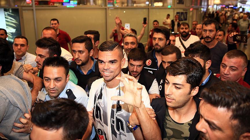 Besiktas signs former Real Madrid defender Pepe