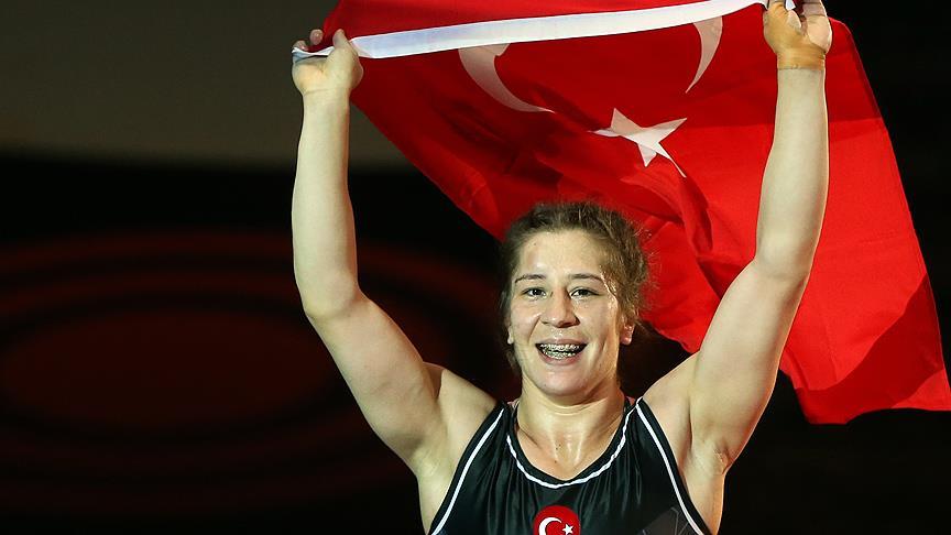 Yasemin Adar becomes 1st ever female from Turkey to win World Championships 2017 in Paris