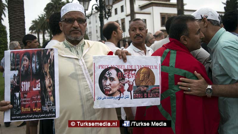 Marokkanen protesteren tegen afslachting moslims in Myanmar