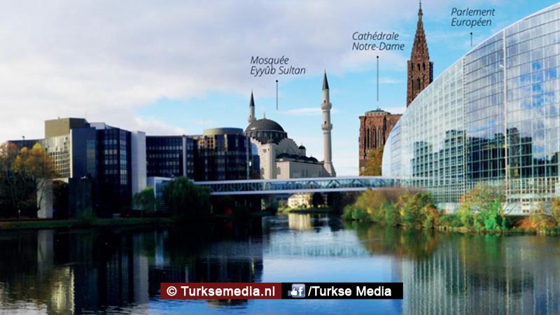 Turken gaan grootste moskee van Europa compleet omtoveren