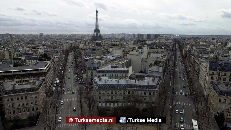 Muizenplaag treft Parijs en Franse ministeries