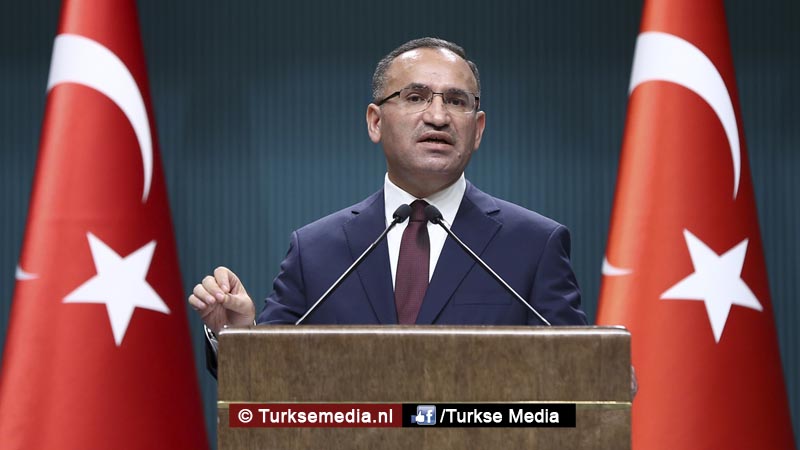 Turkije: VS speelt toneel