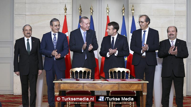 Erdoğan boort Franse journalist de grond in