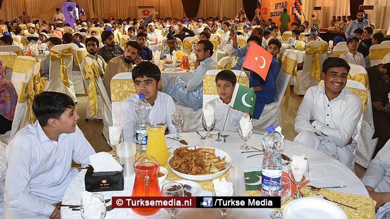 Turkije is Pakistaanse weeskinderen niet vergeten tijdens Ramadan