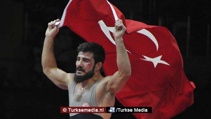 Turken worstelkampioen van Europa na zege op Frankrijk en Georgië