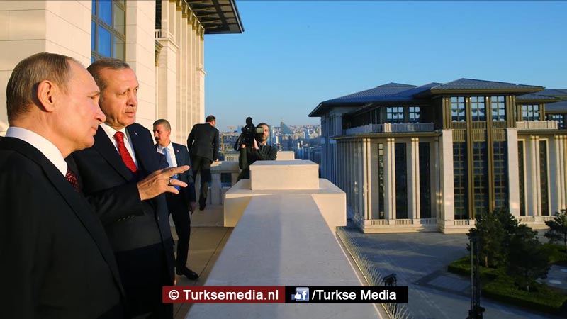 Putin lovend over Turkije; ‘Sommigen zijn jaloers op relatie Turkije-Rusland’