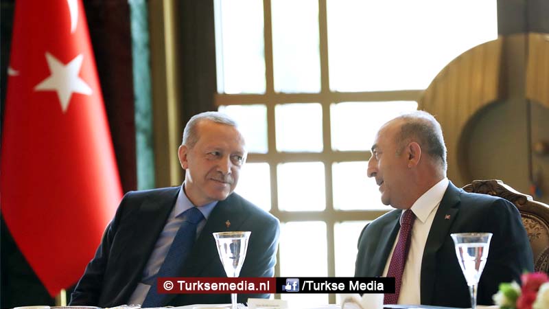 Turkije schudt de hele wereld wakker: ‘Landen willen geen handel met dollars meer’