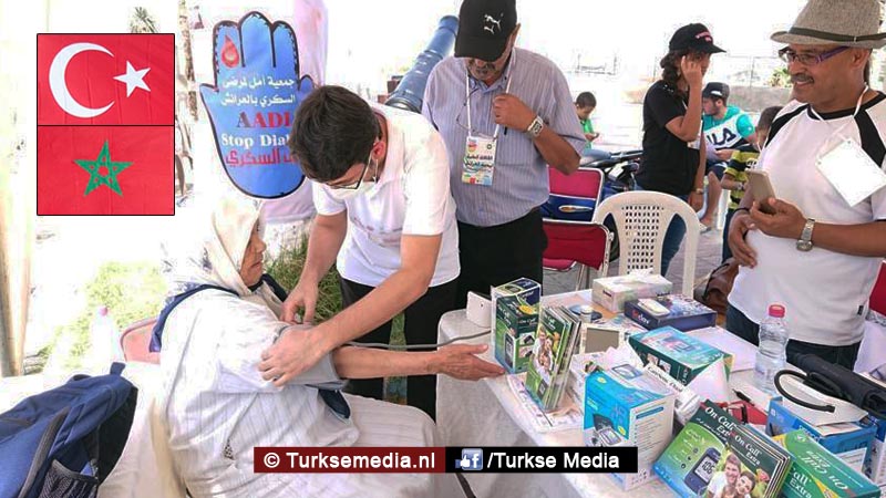 Turkse vrijwilligers helpen duizenden Marokkanen in Rabat