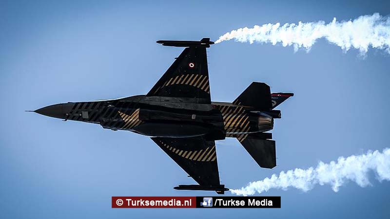 Griekse minister schrikt van langsvliegende Turkse F-16
