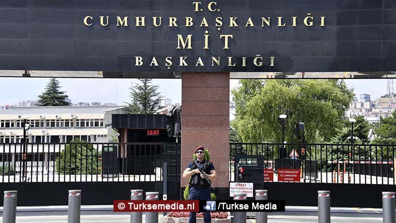 Terreurverdachte ontkomt niet aan Turkse inlichtingendienst: 'Ingepakt en meegenomen'