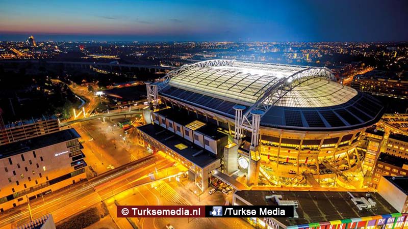Turken werken hard aan renovatie Johan Cruijff Arena in Amsterdam