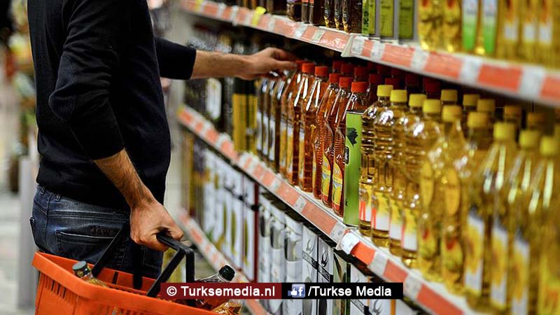 Turkije maakt korte metten met profiteurs tijdens valutaoorlog met VS