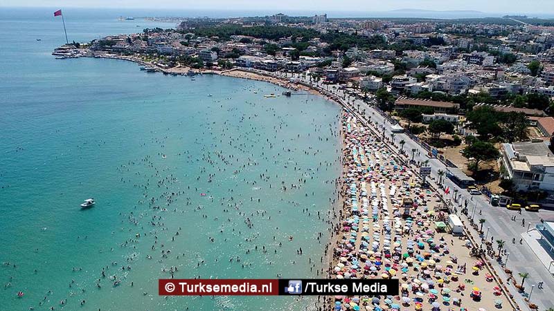 Duitsers dumpen Spanje en Griekenland voor Turkije