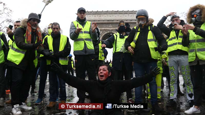 Honderden Franse tankstations zonder brandstof na blokkades gele hesjes