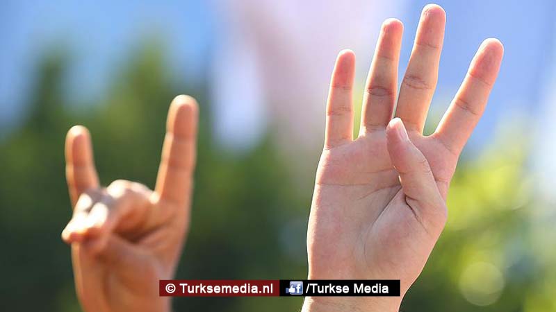 Turkije haalt uit naar Oostenrijk na verbod Rabia- en Grijze Wolven-teken
