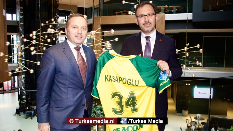Turkse minister bezoekt Nederland, KNVB onder de indruk