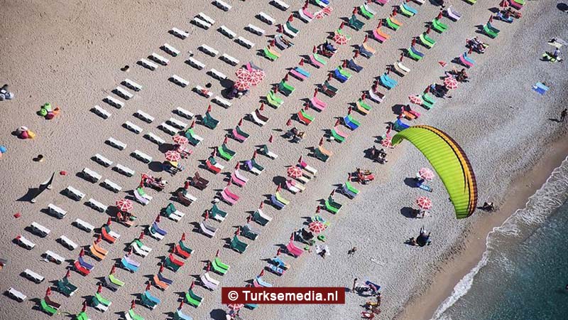 ‘Omzet Turks toerisme in 2023 naar 100 miljard dollar’