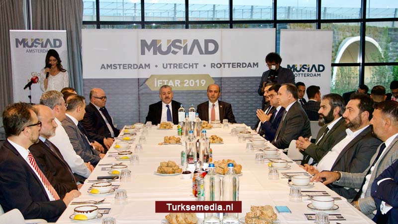 Unieke iftar Musiad drukbezocht in Amsterdam: Turkije land van kansen