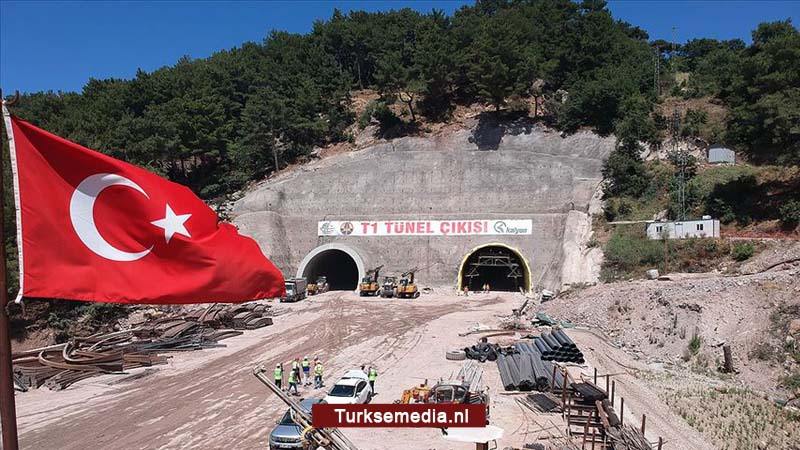 Nieuwe tunnels West-Turkije gaan reisduur flink verkorten in 2023