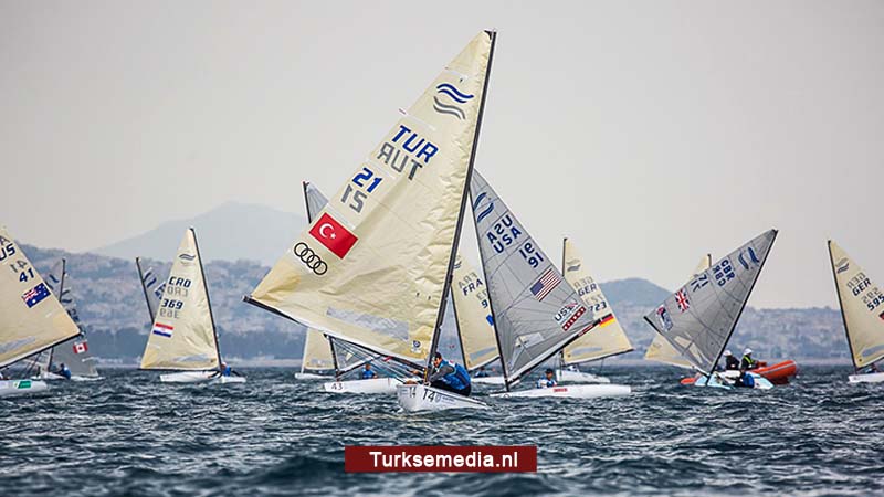 16-jarige Turkse zeiler bemachtigt wereldtitel