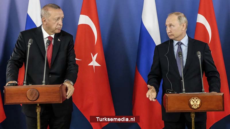 Erdoğan probeert Idlib te redden in Moskou, Putin reageert positief