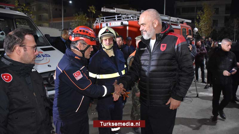 Albanië bedankt Turkije voor hulpverlening na aardbeving: ‘Machtig land’