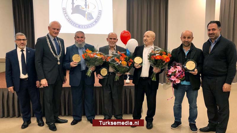 Koninklijke onderscheidingen voor Turken in Schiedam